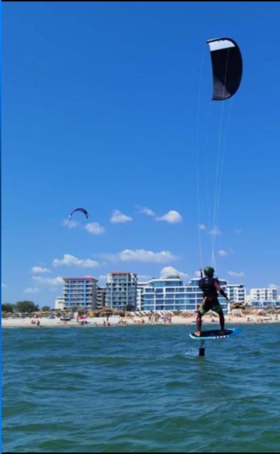 Bluemarina Apartamente Mamaia Ngoại thất bức ảnh