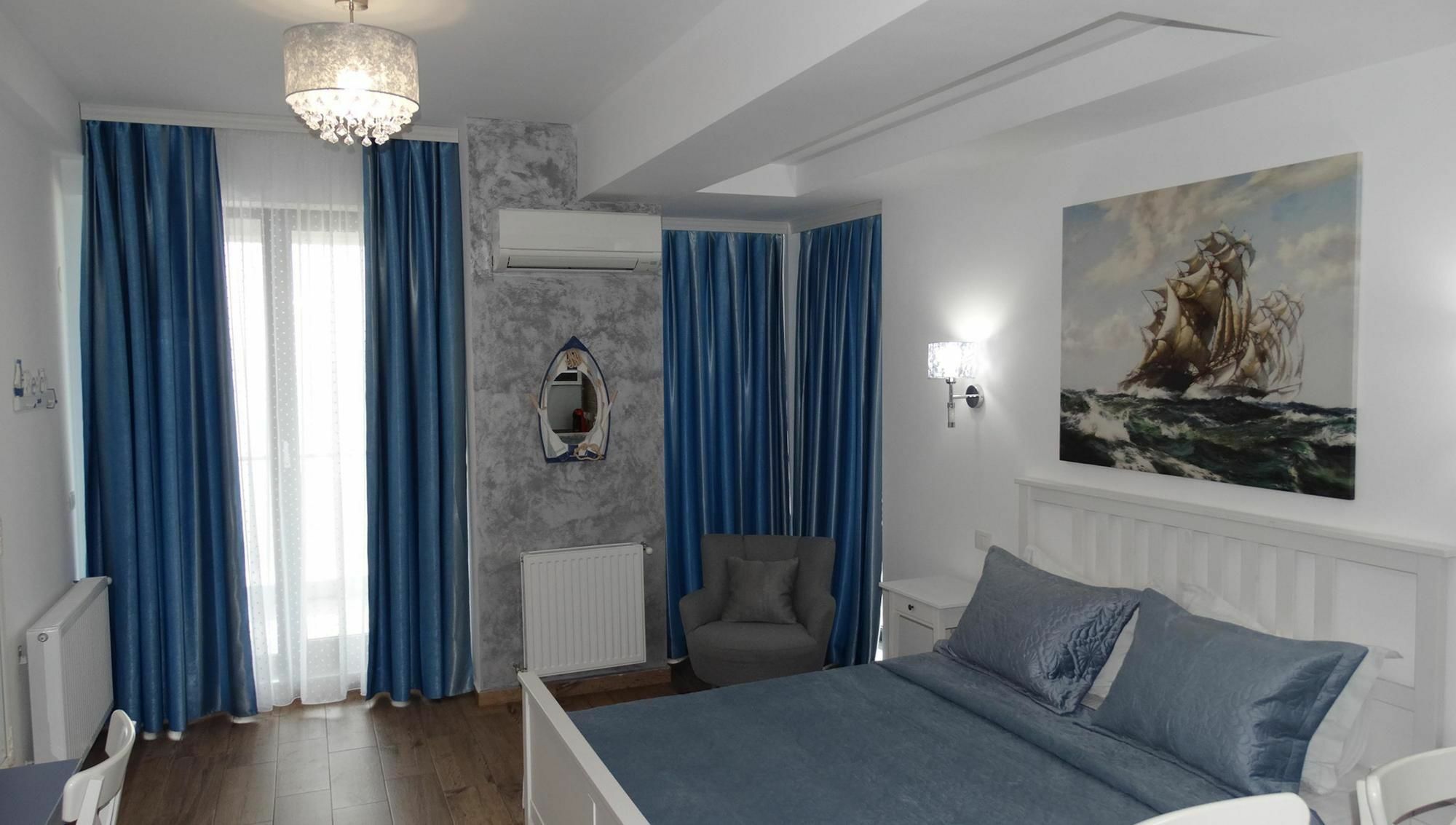 Bluemarina Apartamente Mamaia Ngoại thất bức ảnh
