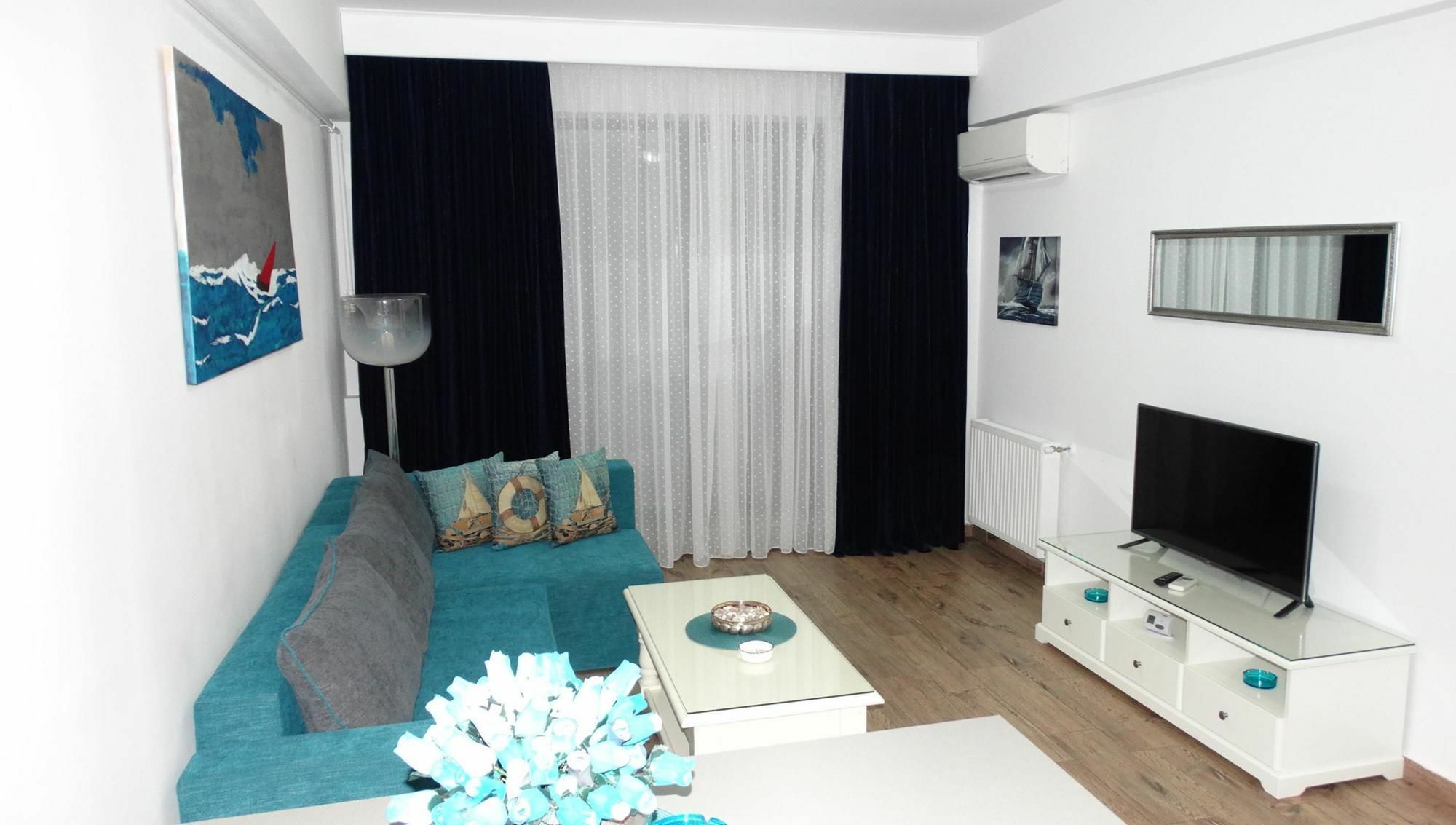 Bluemarina Apartamente Mamaia Ngoại thất bức ảnh
