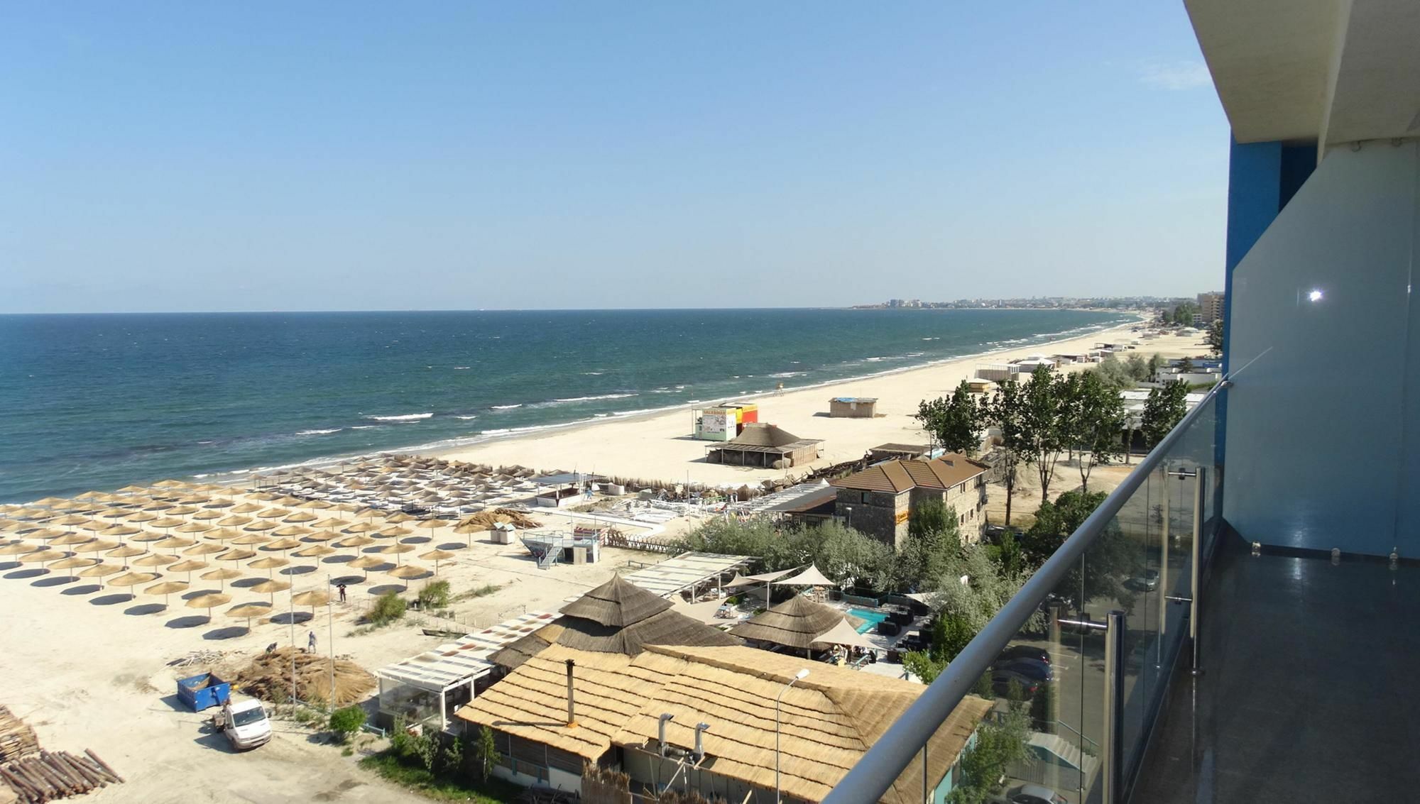 Bluemarina Apartamente Mamaia Ngoại thất bức ảnh