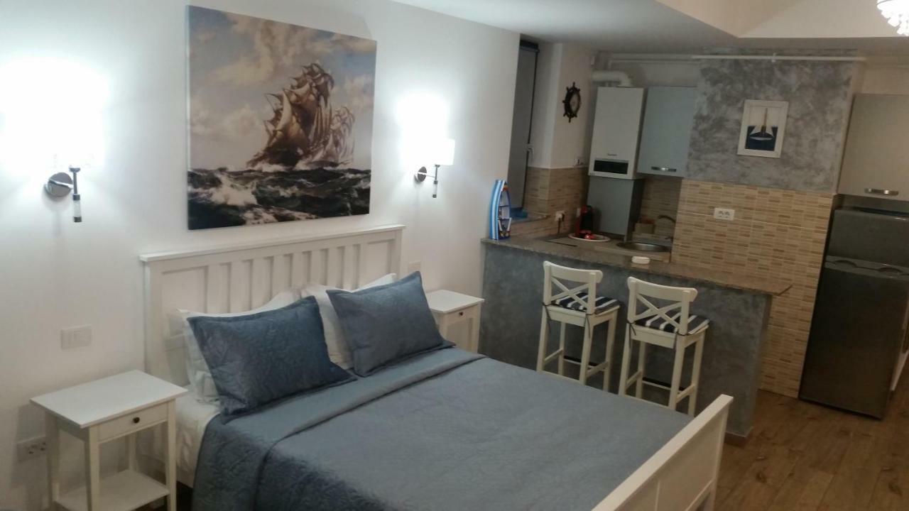 Bluemarina Apartamente Mamaia Ngoại thất bức ảnh